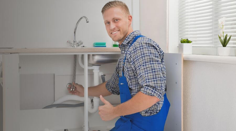 Local water heater installation in Thayer, MO